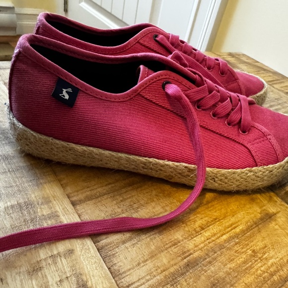 Joules Size 7 hot pink sneakers never worn - Picture 2 of 3